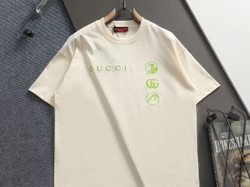 GUCCI T shirt