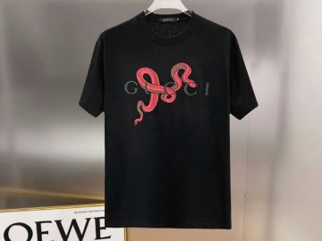 GUCCI T shirt