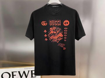 GUCCI T shirt