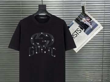GUCCI T shirt