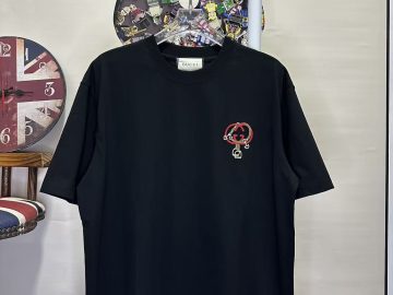GUCCI T shirt