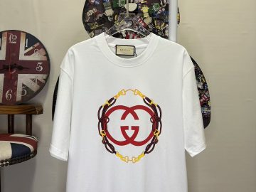 GUCCI T shirt