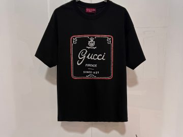 GUCCI T shirt
