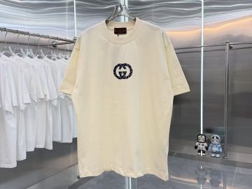 GUCCI T shirt