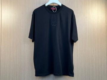 GUCCI T shirt