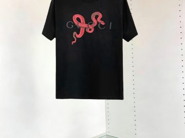 GUCCI T shirt