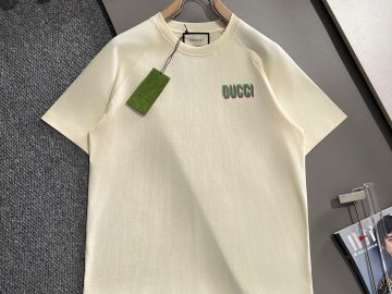 GUCCI T shirt