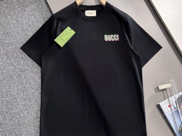 GUCCI T shirt
