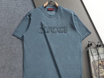 GUCCI T shirt