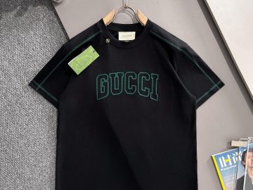 GUCCI T shirt