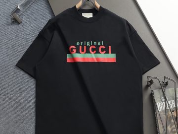 GUCCI T shirt