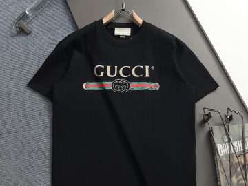 GUCCI T shirt