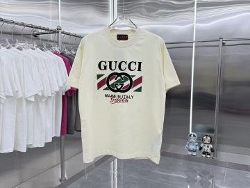 GUCCI T shirt