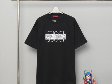 GUCCI T shirt