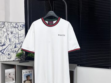GUCCI T shirt