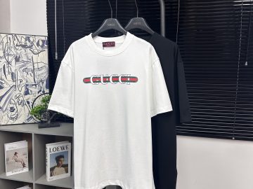 GUCCI T shirt