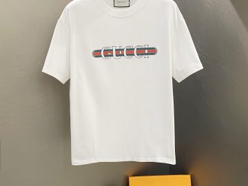 GUCCI T shirt