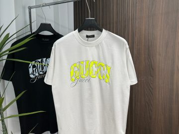 GUCCI T shirt