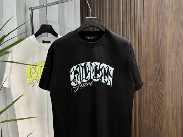 GUCCI T shirt