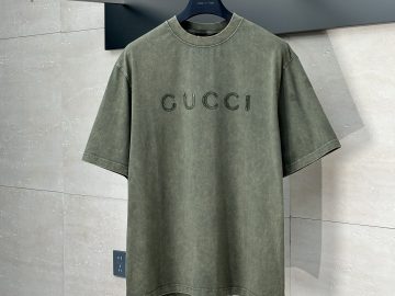 GUCCI T shirt