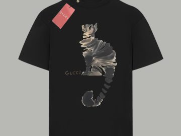 GUCCI T shirt