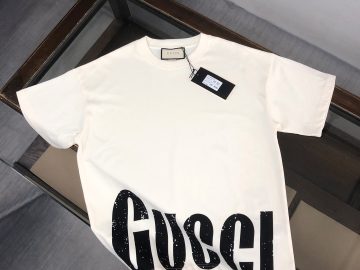 GUCCI T shirt