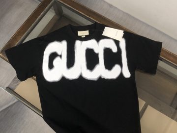 GUCCI T shirt