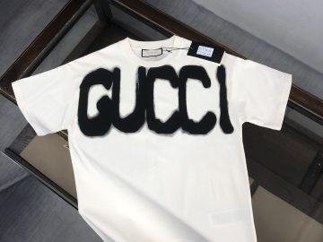 GUCCI T shirt