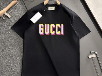 GUCCI T shirt