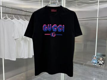GUCCI T shirt