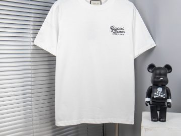 GUCCI T shirt